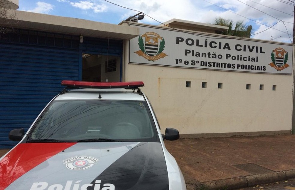 Plant&atilde;o policial de Araraquara &mdash; Foto: A CidadeON/Araraquara
