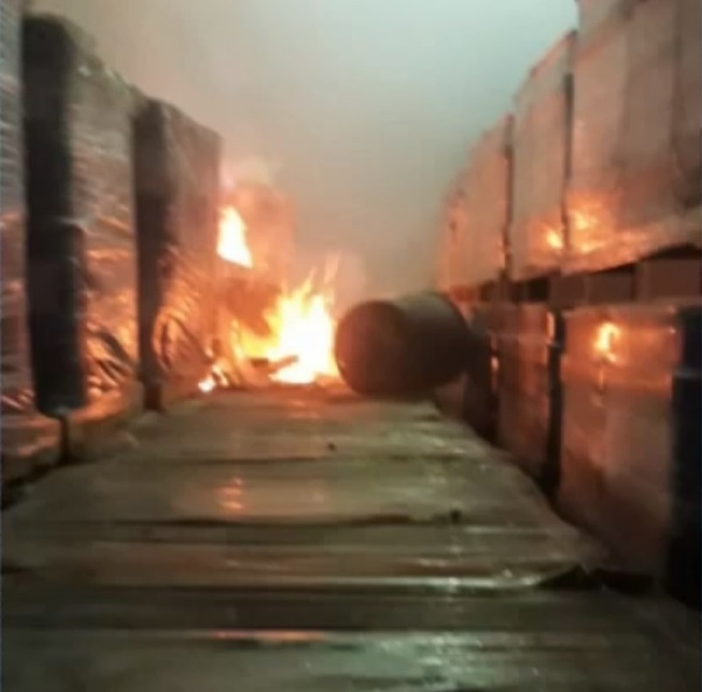 Galpão de empresa no Pará onde ocorreu incêndio no Pará — Foto: TV Liberal/Reprodução