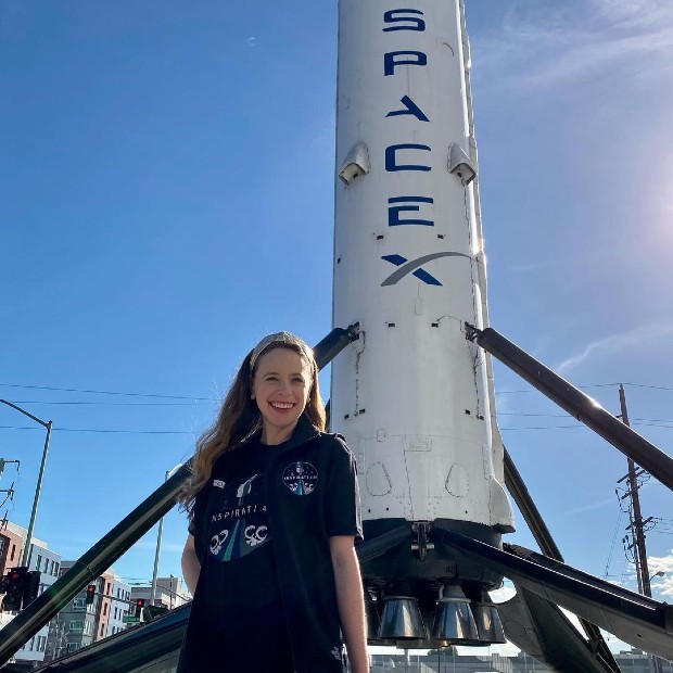 Hayley Arceneaux será a mais jovem cidadã dos EUA a ir ao espaço (Foto: Reprodução/Instagram)