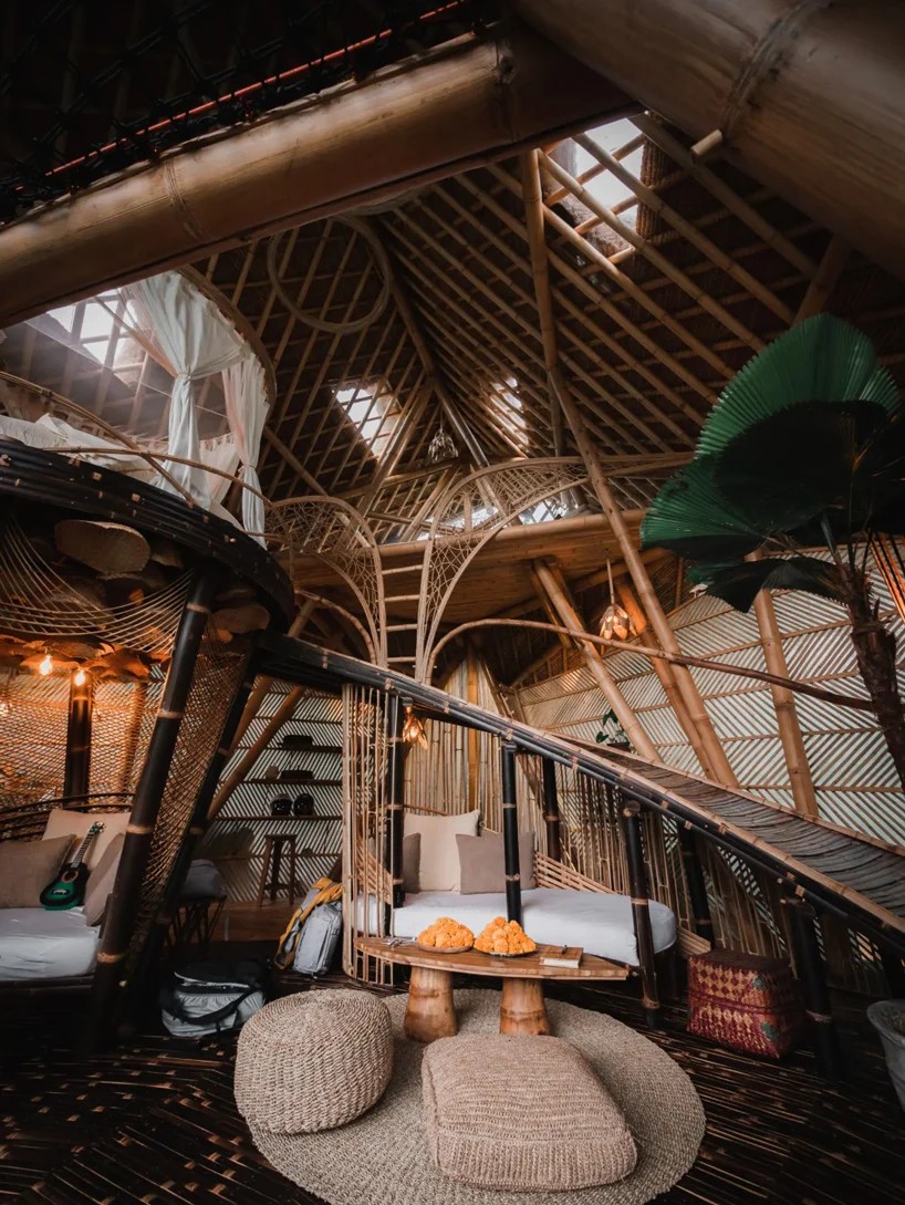 Você vai querer se refugiar nesta casa de bambu na Tailândia (Foto: Sean Connelly / Stacey Pepper / Jonas Hornehøj)