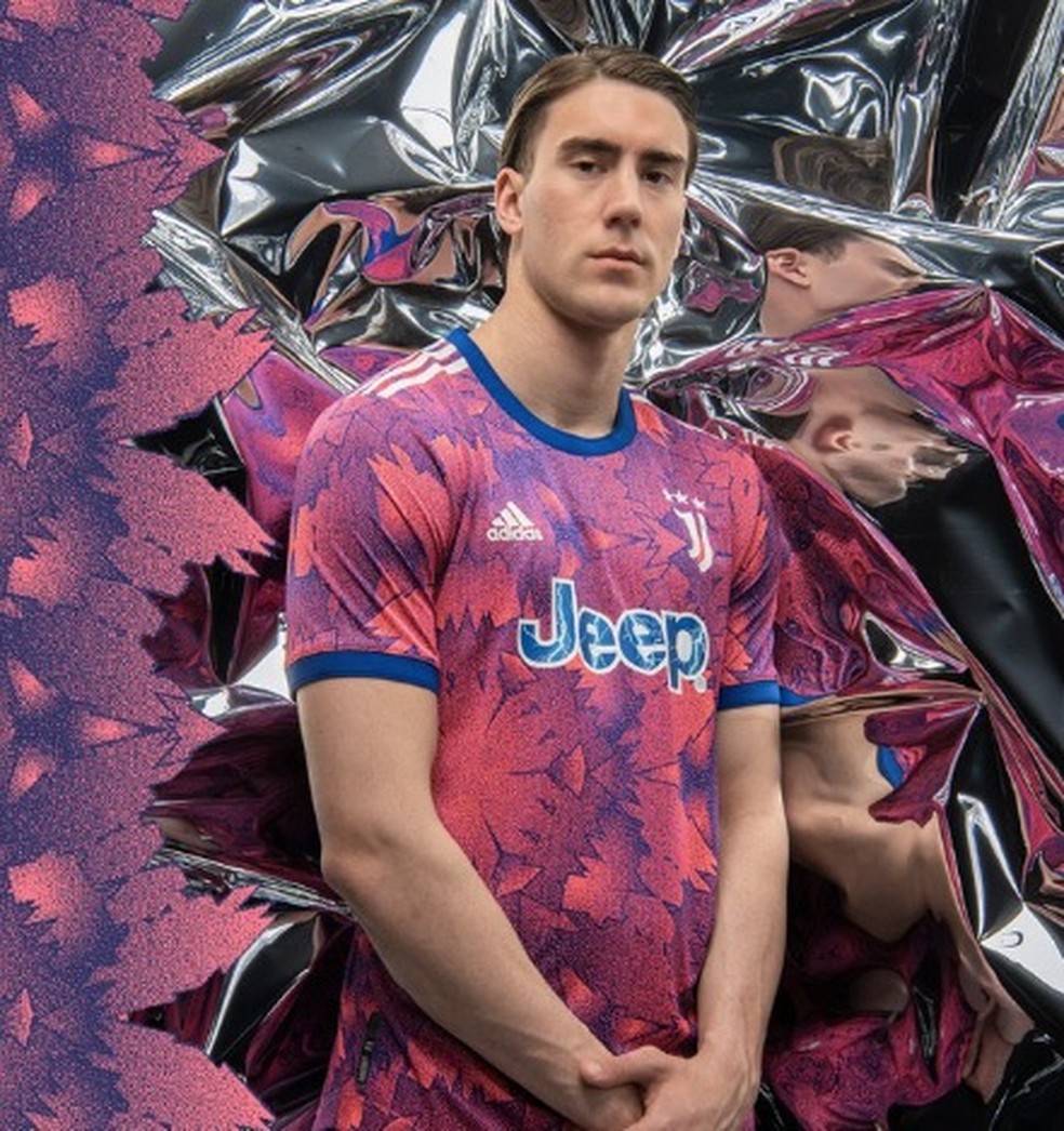 Juventus lança camisa "psicodélica" para a temporada; veja ge