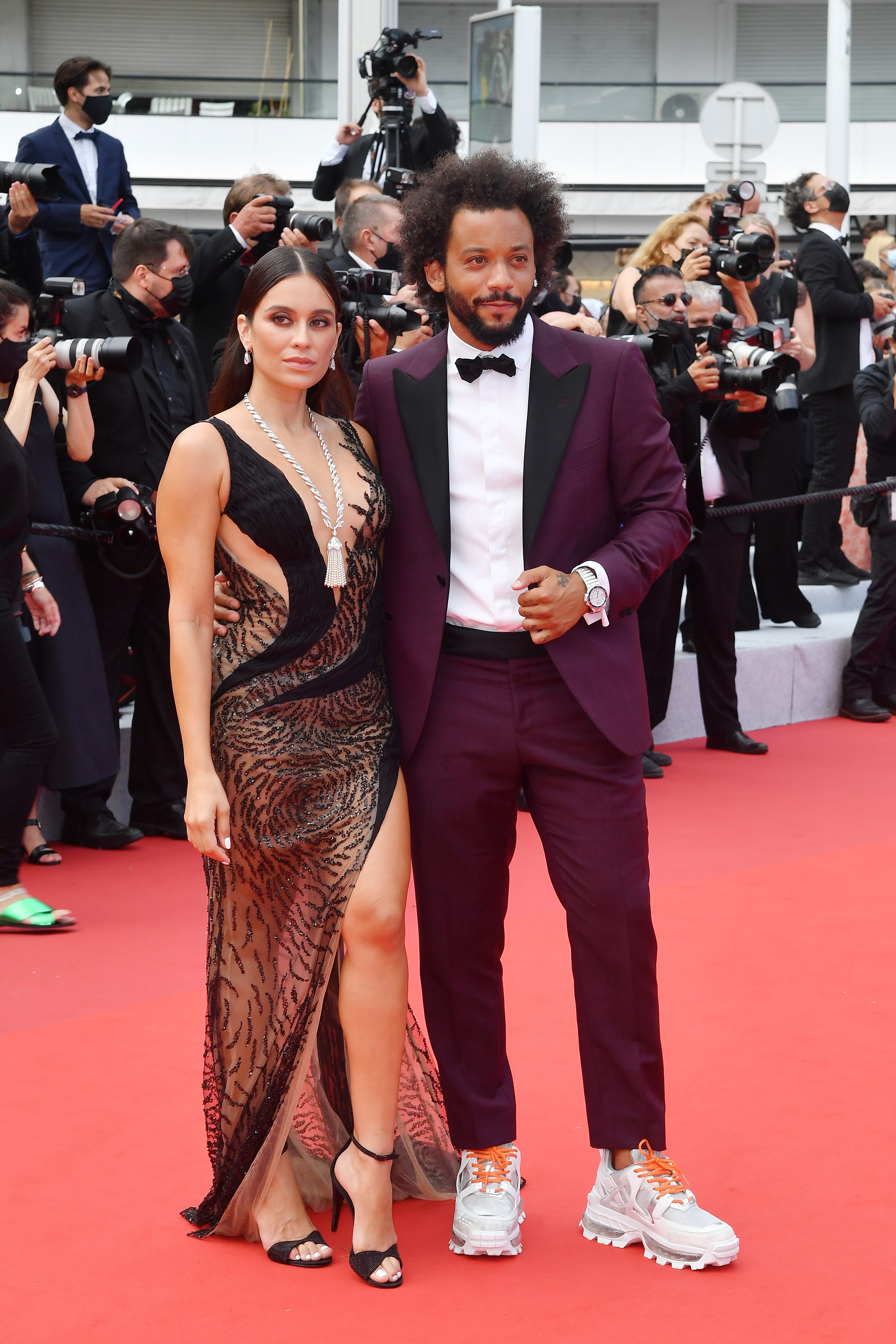 CANNES, FRANCE - JULY 12: Marcelo Vieira and wife Clarisse Alves attend the "The French Dispatch" screening during the 74th annual Cannes Film Festival on July 12, 2021 in Cannes, France. (Photo by Stephane Cardinale - Corbis/Corbis via Getty Images) (Foto: Corbis via Getty Images)