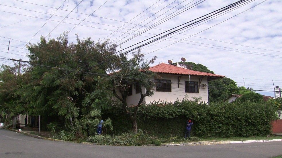 Casa alugada pela Prefeitura do Recife está desocupada — Foto: Reprodução/TV Globo