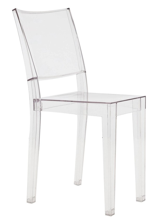 cadeira-la-marie-do-designer-philippe-starck-para-a-marca-italiana-kartell-primeira-transparente-plastico.jpg (Foto: Divulgação)