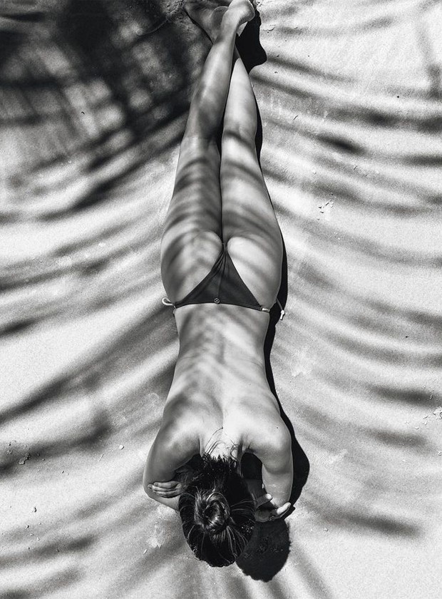 Mariana Ximenes é fotografada por Victor Collor (Foto: Reprodução/Instagram)