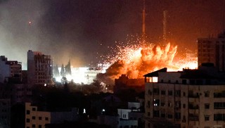 Israel x Hamas: 5º dia de conflito começa com 200 alvos bombardeados na Faixa de Gaza