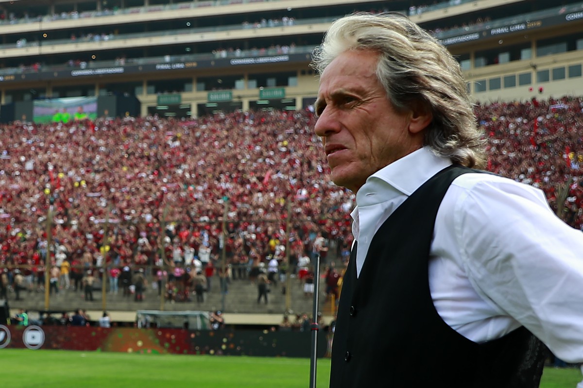 O que é o ex -treinador do Flamengo?