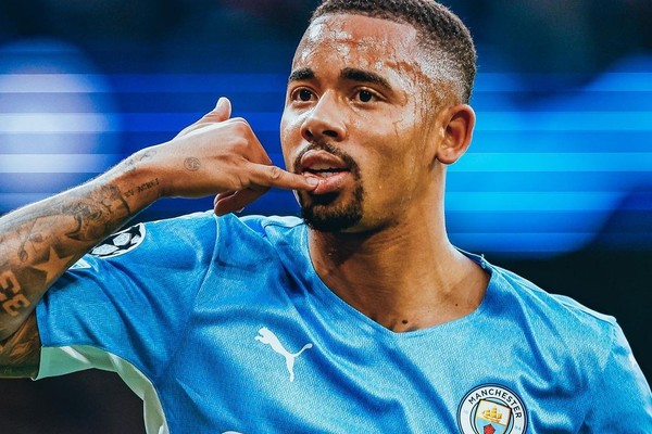 Onde assistir jogo Manchester City x Leeds hoje: canal e horário