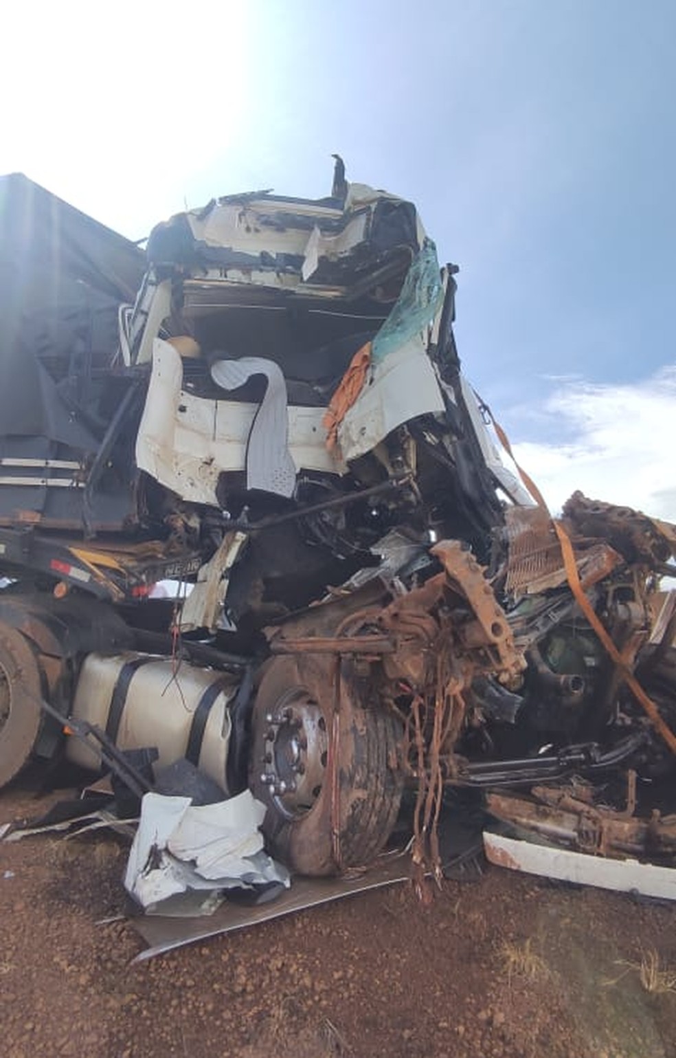 Não há informações sobre o estado de saúde das vítimas — Foto: Corpo de Bombeiros