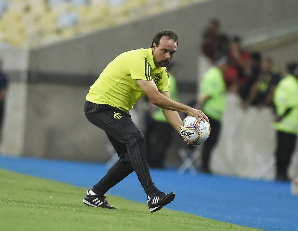 Como anda a preparação do Flamengo para o Brasileirão, agora com Maurício Souza