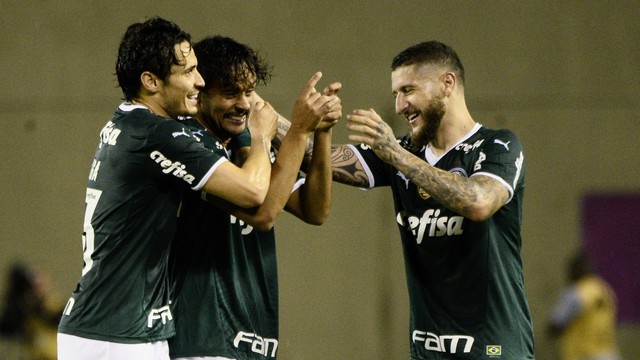 Palmeiras vence Juazeirense no sufoco em Barueri