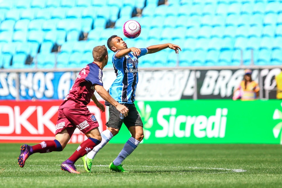 Lima teve atuação abaixo à dos demais homens de frente (Foto: Lucas Uebel/Grêmio/Divulgação)