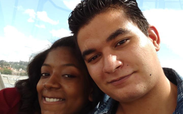 Jovem esfaqueia ex-namorada e pai de vítima em Pontal, e mata adolescente que tentou impedir agressões, diz PM