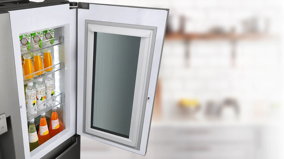 Smart Bar e Smart Door: funções práticas em geladeiras inteligentes
