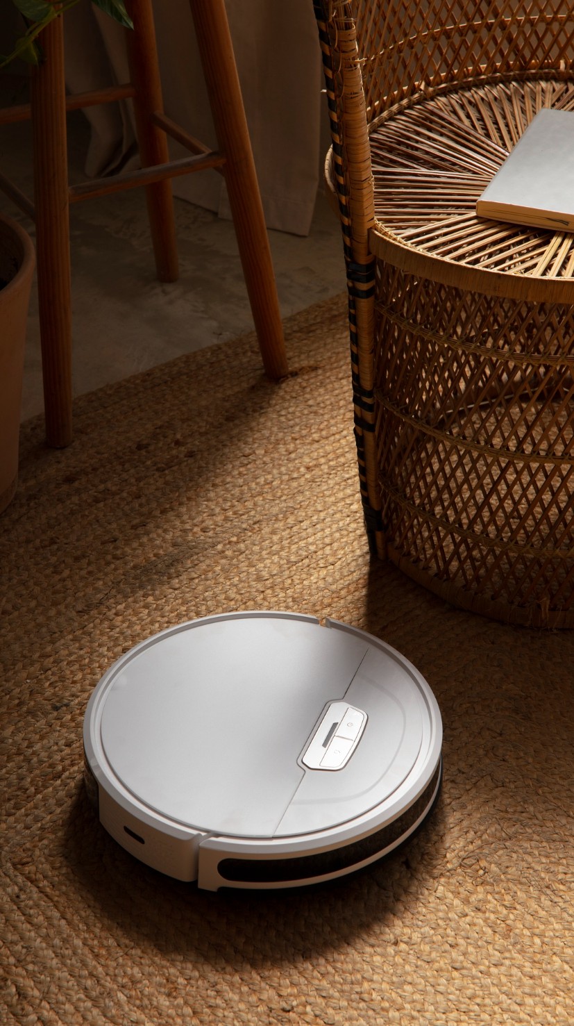Casa limpa sem esforço? É possível com um desses 7 robôs aspiradores
