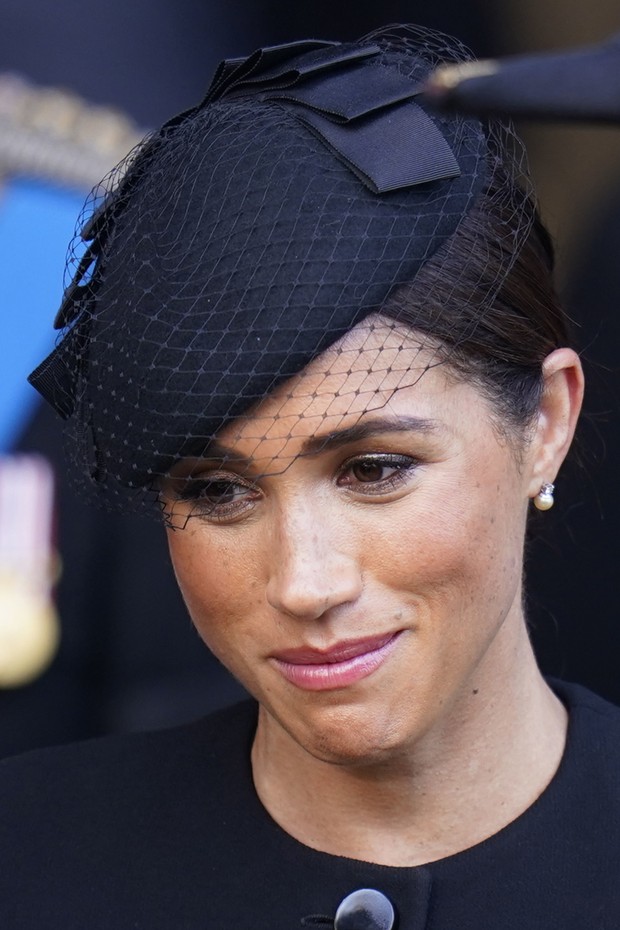 LONDON, ENGLAND - SEPTEMBER 14: The Duchess of Sussex leaves Westminster Hall, London after the coffin of Queen Elizabeth II was brought to lie in state ahead of her funeral on Monday, on September 14, 2022 in London, England (Photo Danny Lawson - WPA Poo (Foto: Getty Images)