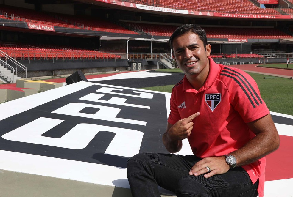 Veja como Eder começa a ganhar espaço no São Paulo