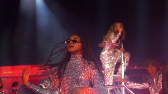 Beyoncé fala sobre participação de Blue Ivy em shows: "tão orgulhosa e grata por ser sua mãe"