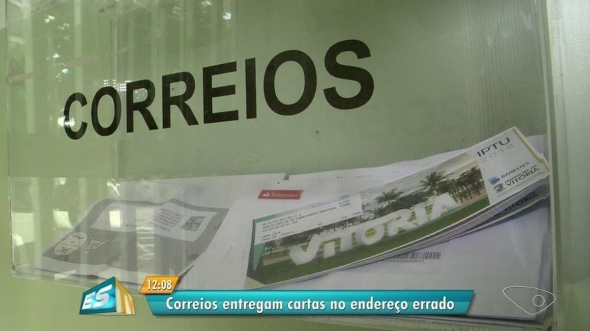 Moradores reclamam que Correios entregam correspondências em endereço errado em Vitória