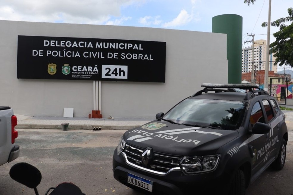Investigações sobre o caso iniciaram em 2021, após seis alunos procurarem a Delegacia Regional de Sobral para formalizar as denúncias. — Foto: Polícia Civil/ Divulgação 