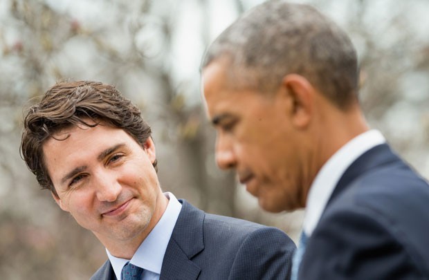 Obama e Trudeau trataram do comércio e mudanças climáticas (Foto: Andrew Harnik/AP)