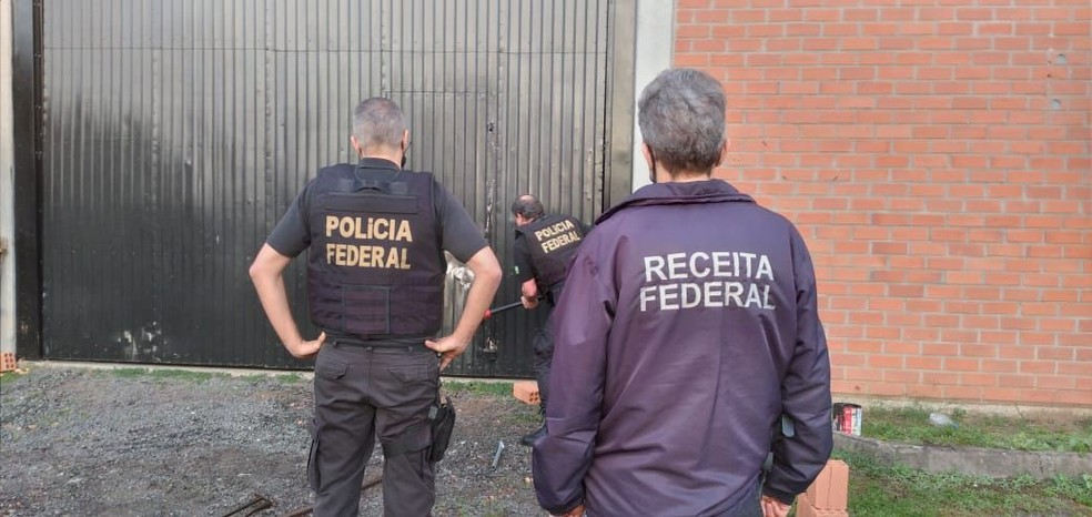Operação investiga contrabando de cigarros no RS — Foto: Polícia Federal/Divulgação