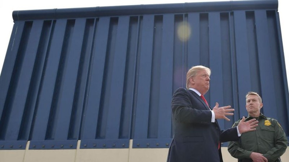 Trump não conseguiu que o Congresso aprovasse os recursos necessários para a construção do muro — Foto: Getty Images/BBC