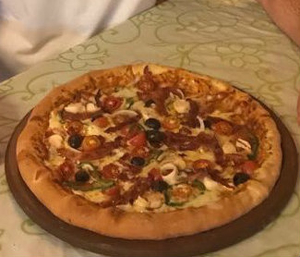 Pizza Caipira Reune Ingredientes Tipicos Da Culinaria Mineira Eptv Pizzas E Causos Rede Globo