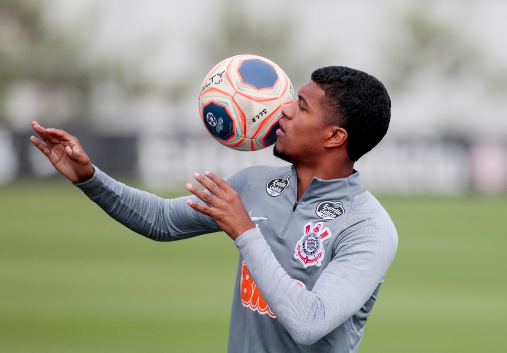 De olho na lei do ex! Léo Natel encontrará dois ex-clubes ao decorrer da semana