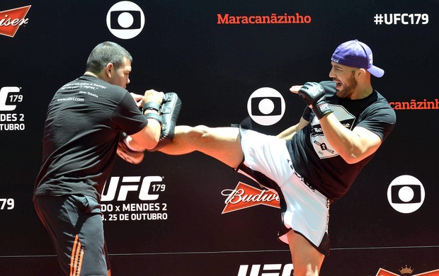Glover Teixeira Treino UFC 179 Maracanã (Foto: Andre Durão)