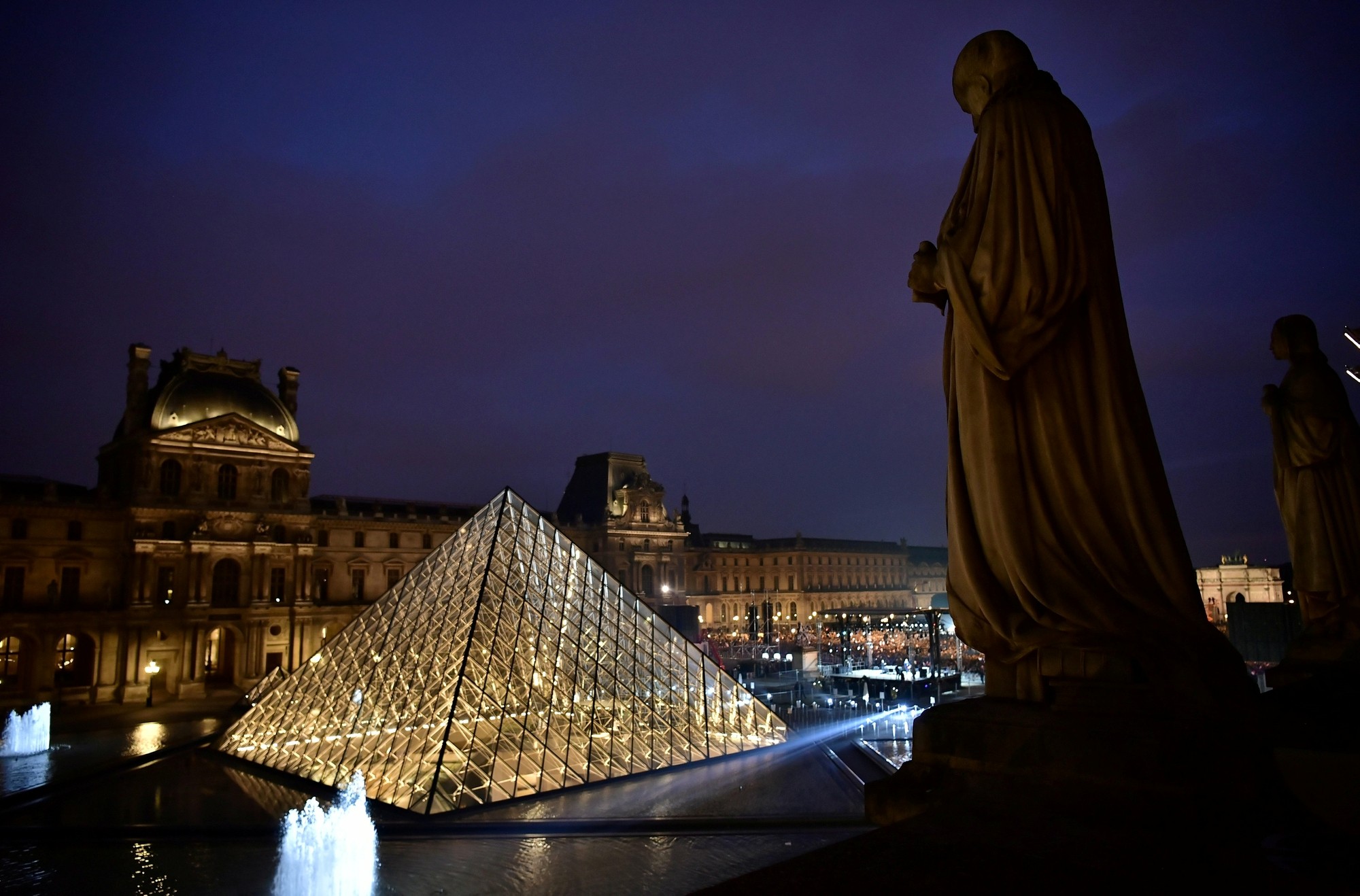 Dez atrações culturais que você não pode perder em Paris em 2020 thumbnail