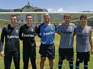 Sem Grohe, Grêmio tem o desafio de manter solidez defensiva com jovens