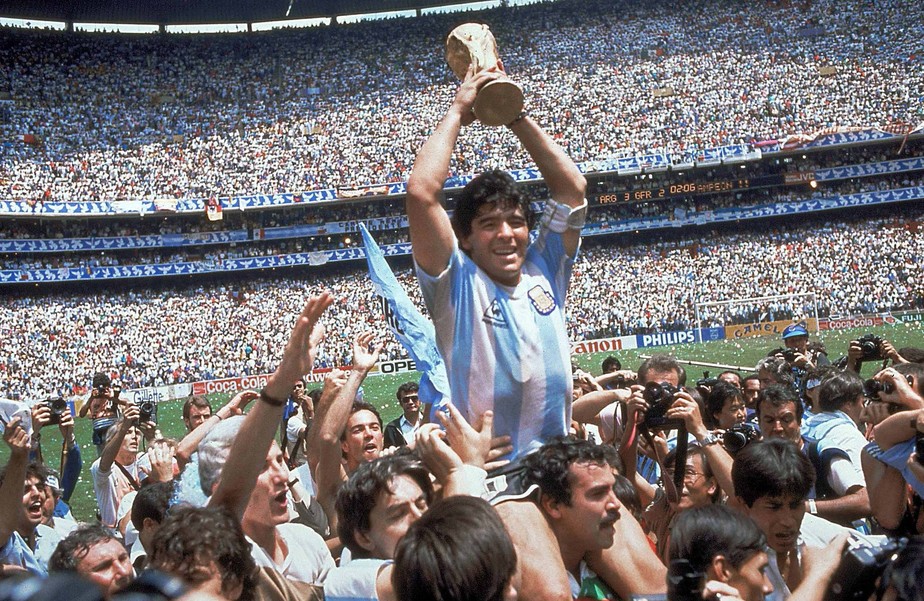 Diego Maradona na final da Copa México de 1986, quando a Argentina foi bicampeã