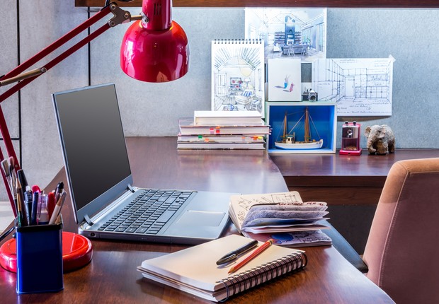 mesa - trabalho - home office - produtividade - trabalho - ambiente - foco - concentração (Foto: Thinkstock)