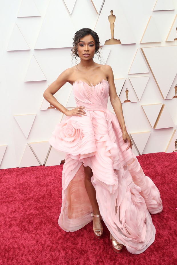 HOLLYWOOD, CALIFORNIA - MARCH 27: Zuri Hall attends the 94th Annual Academy Awards at Hollywood and Highland on March 27, 2022 in Hollywood, California. (Photo by David Livingston/Getty Images) (Foto: Getty Images)