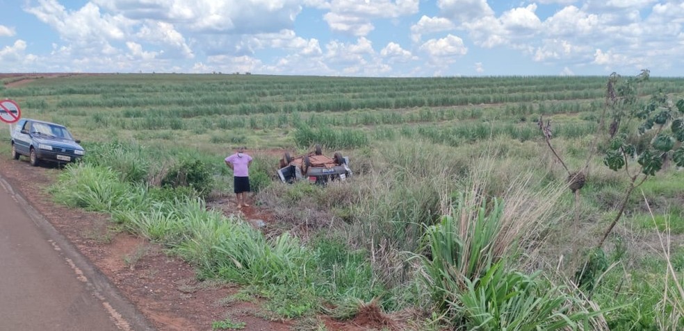Acidente ocorreu na LMG-846 em Iturama — Foto: PMRv/Divulgação