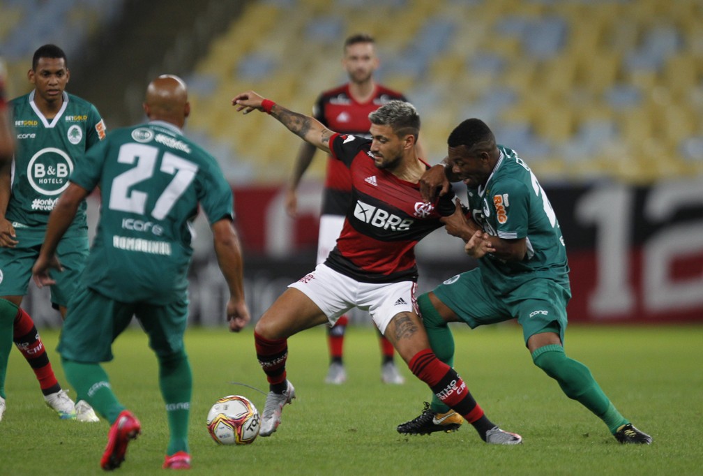 Arrascaeta, do Flamengo, em ação na partida contra o Boavista — Foto: PAULO SéRGIO/AGÊNCIA F8/ESTADÃO CONTEÚDO