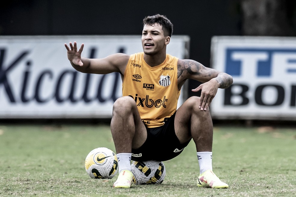 Marcos Leonardo durante treino do Santos — Foto: Ivan Storti/Santos FC