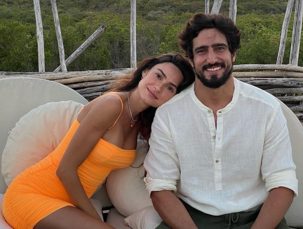Thaila Ayala o o marido, Renato Góes (Foto: Reprodução/Instagram)