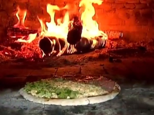 Queima de fornos de pizza prejudicam a qualidade do ar, diz estudo (Foto: Reprodução/TV Tem)