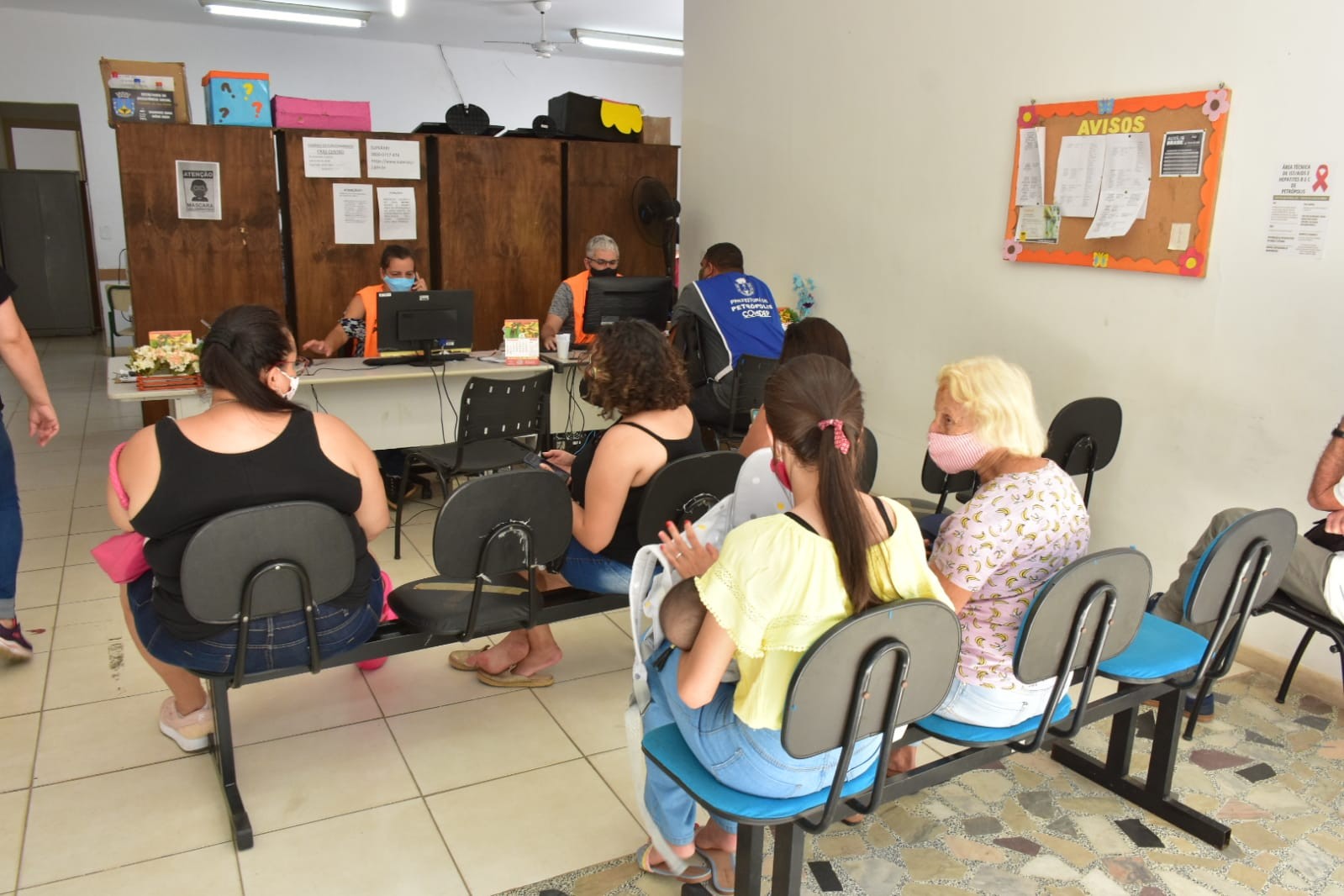 Unidades do Cras em Petrópolis, RJ, terão mutirão neste sábado para atendimento de vítimas da chuva