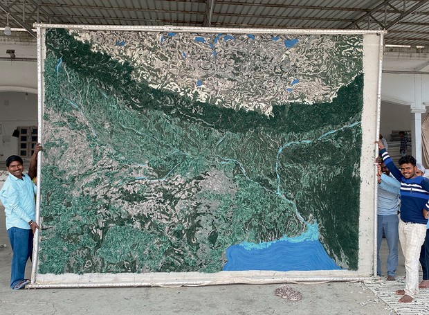 Tapete Ganges, desenvolvido pelo designer Álvaro Catalán de Ocón para a coleção Plastic Rivers, da GAN (Foto: Gan Rugs / Divulgação)