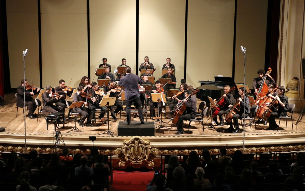 USP Filarmônica promove concerto de Natal no Theatro Pedro II — Foto: André Estevão/Divulgação