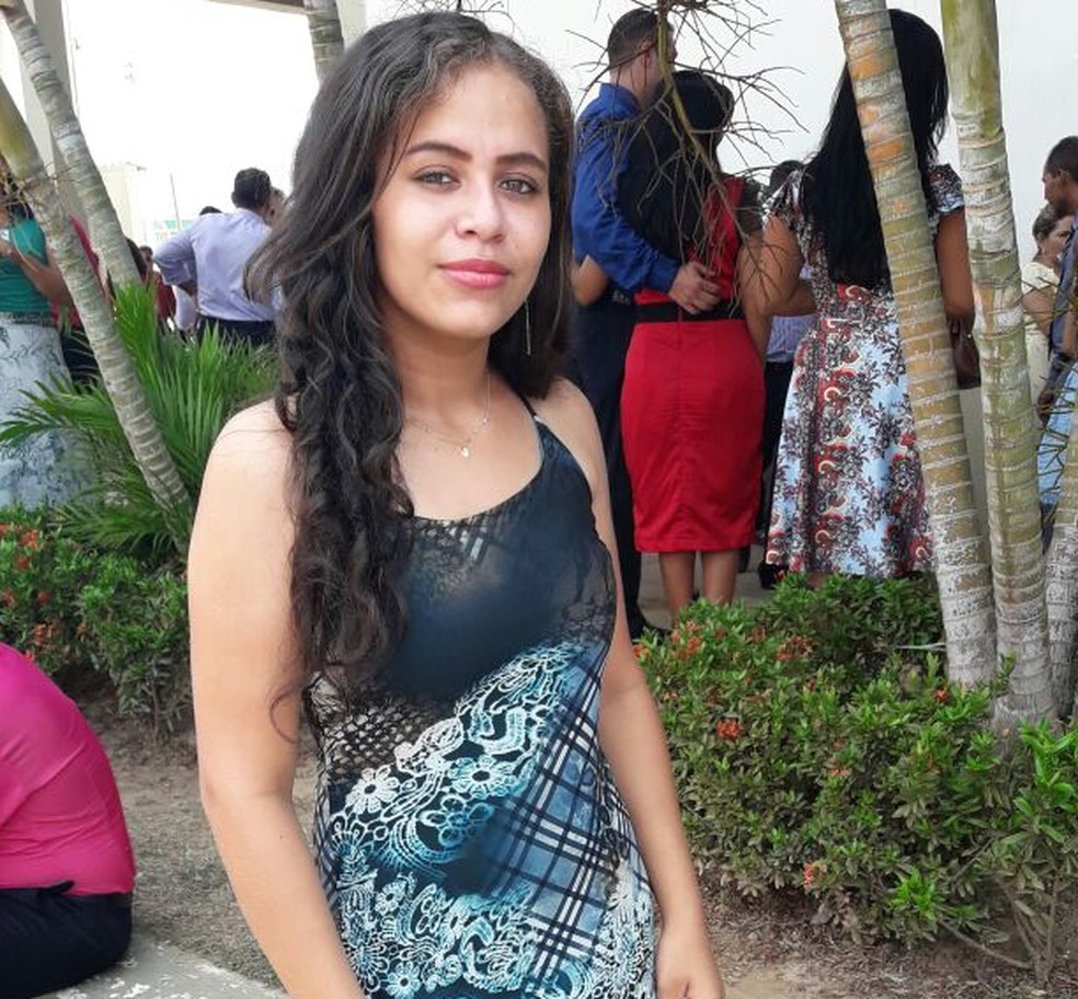Lidiane Nunes saiu de casa no dia 7 de outubro e não retornou mais (Foto: Arquivo da família)