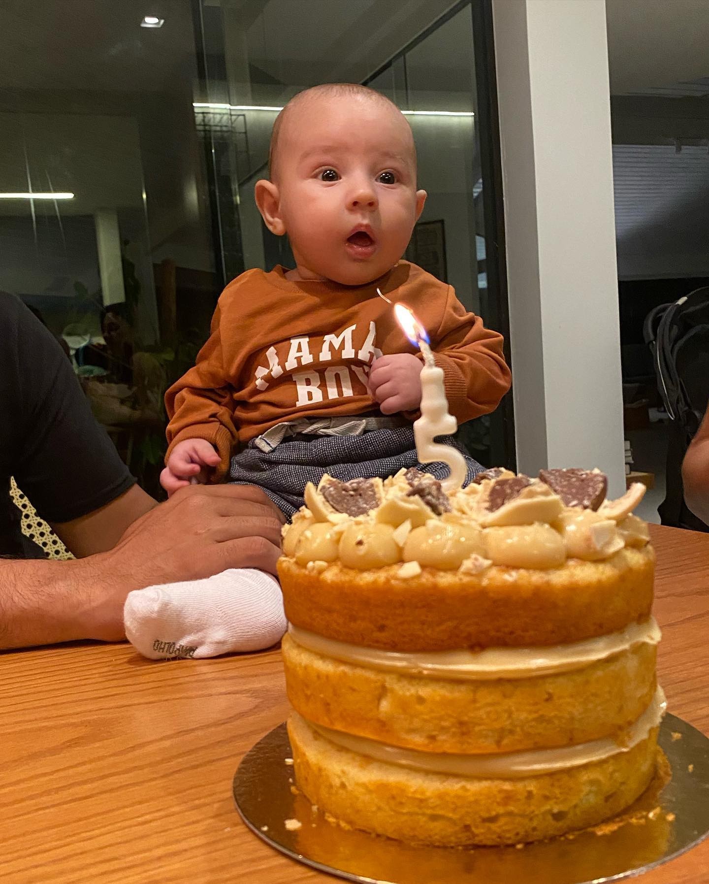 Thaila Ayala e Renato Goes comemoram 5 meses do filho, Francisco (Foto: Reprodução/Instagram)
