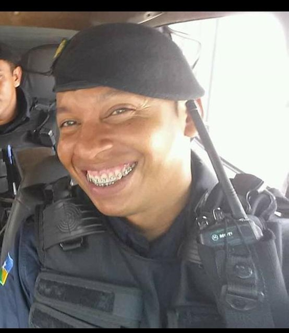 Sargento Edmundo do Amaral Teixeira foi achado morto ao lado da esposa, em maio — Foto: PM/Divulgação