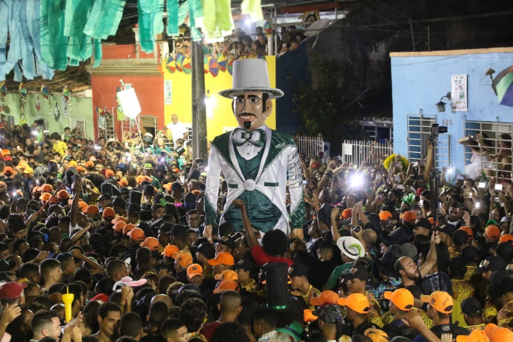 ink Desolate Tear Homem da Meia-Noite atrai multidão em Olinda; FOTOS | Carnaval 2019 em  Pernambuco | G1