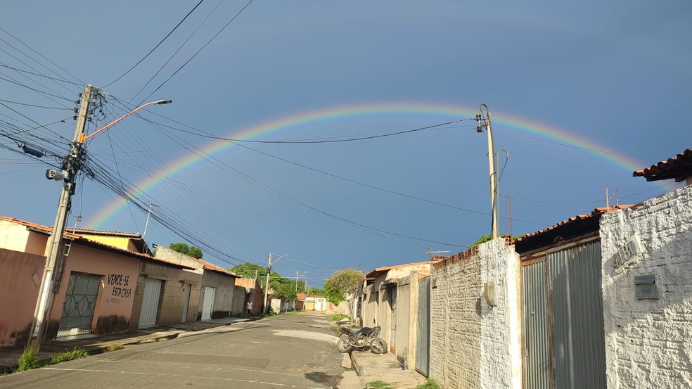 Arco-íris duplo registrado em Teresina — Foto: Arquivo pessoal/Danilo Carvalho