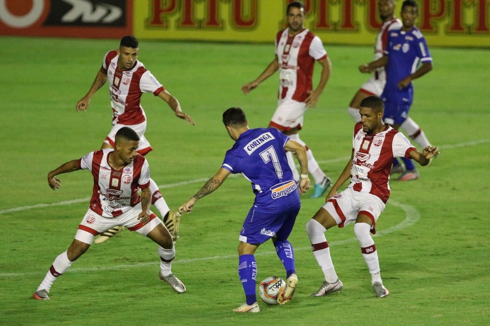 Na última rodada da Série B de 2020, CSA empatou com o Náutico — Foto: Marlon Costa/Pernambuco Press