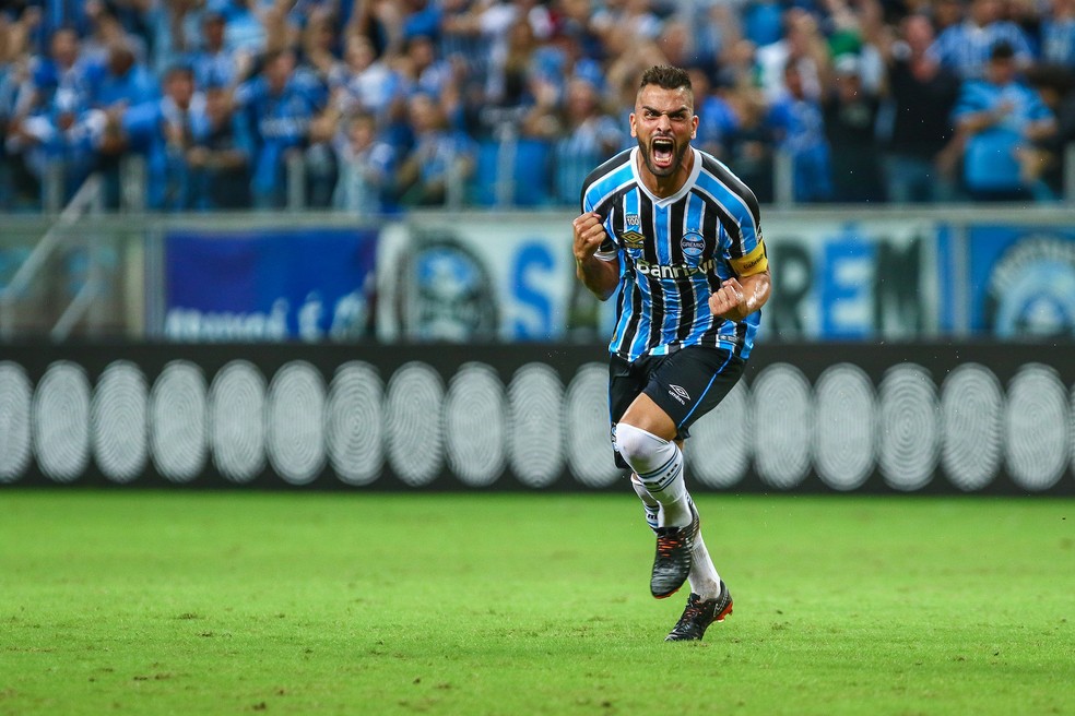 Gremio Encaminha Renovacao De Contrato Com Maicon Ate O Final De 2021 Gremio Ge